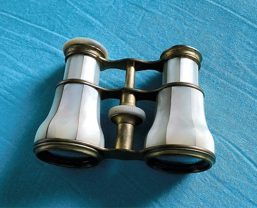 Altes opernglas fernglas - opernglas, /