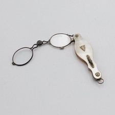 Klapp Lorgnette mit Perlmutt