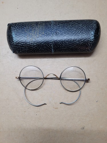 Alte nickelbrille mit - alte,