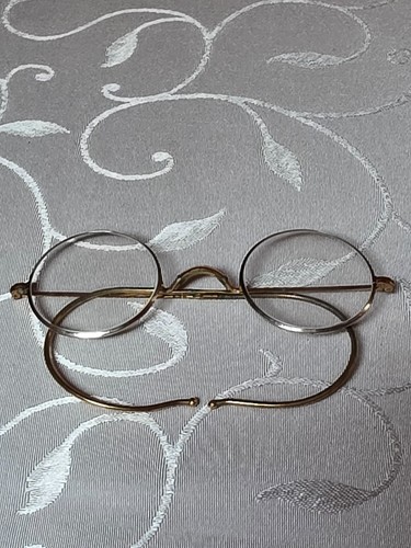 Antike brille aus den - brille,
