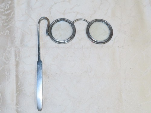 Antike lupe brille mit - mit, griff